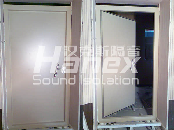 HKS-35型住宅隔声门实物图